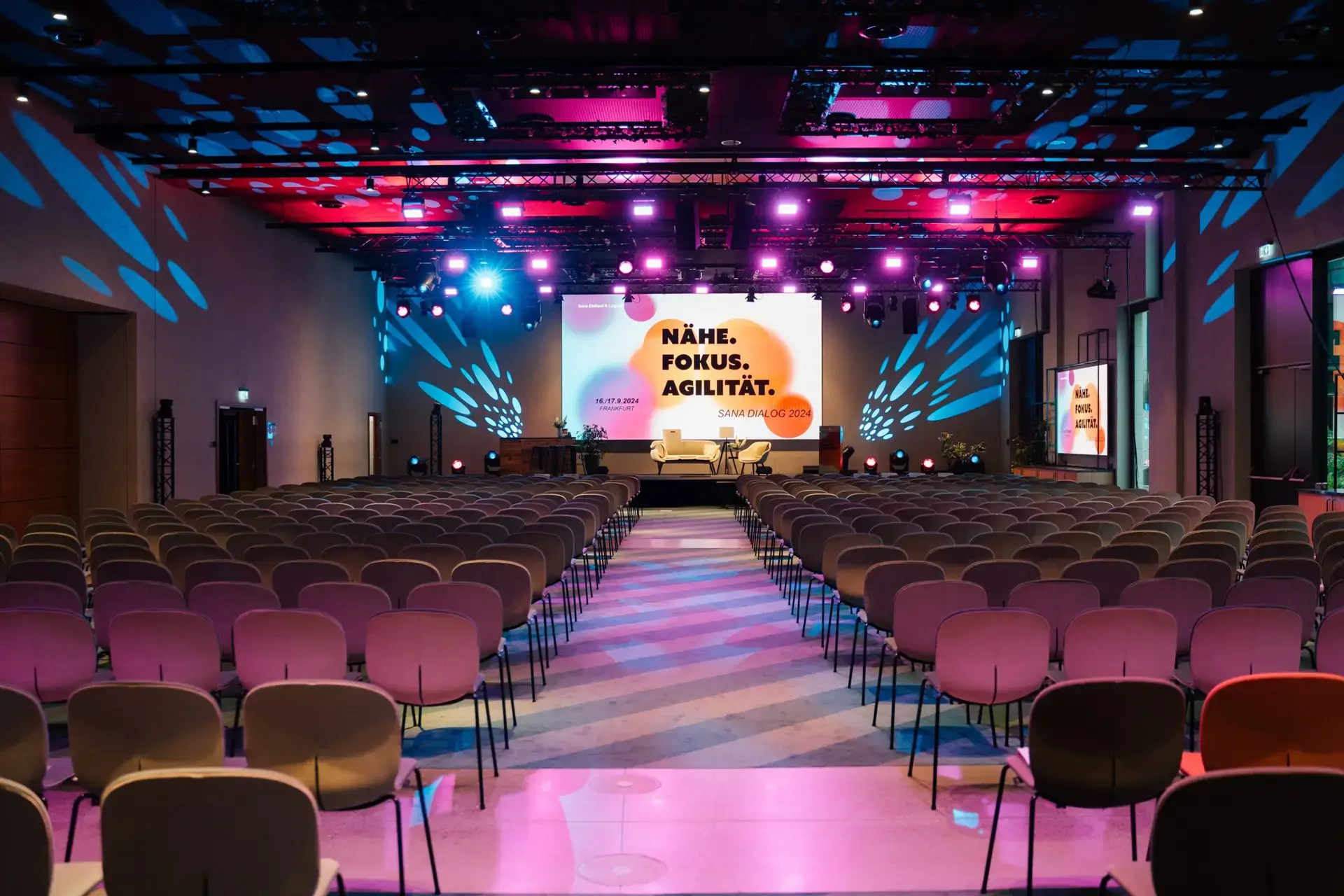 MartinRupik@Wach.Studio-11 Alles bereit für den Sana Dialog 2024 - WACH Studio begleitet mit Foto und Video